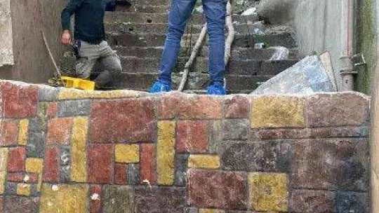 Fatih'te metruk gecekonduda insan kafatası ve kemikleri bulundu