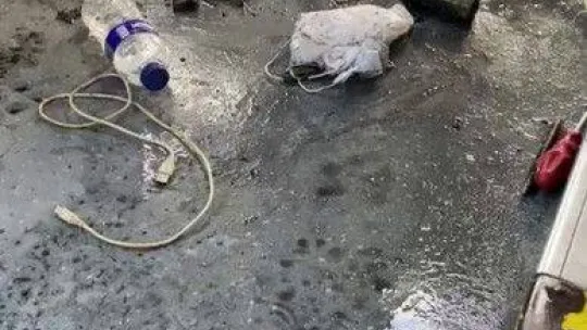 Fatih'te Otobüsün içinde yakılan meşale paniğe yol açtı