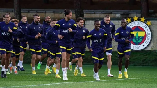 Fenerbahçe, AEK Larnaca maçına hazır