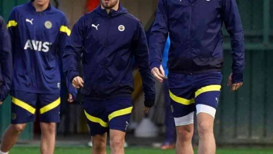 Fenerbahçe, AEK Larnaca maçına hazır