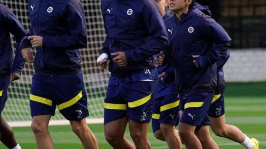 Fenerbahçe, AEK Larnaca maçına hazır