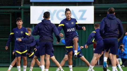 Fenerbahçe, AEK Larnaca maçına hazır