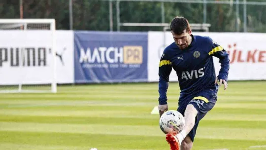 Fenerbahçe, Antalya'daki ilk çalışmasını yaptı