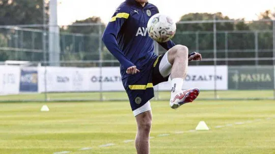 Fenerbahçe, Antalya'daki ilk çalışmasını yaptı