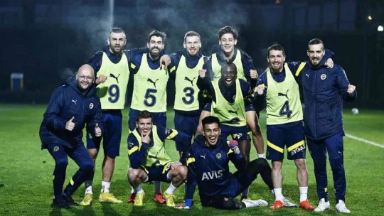 Fenerbahçe, Antalyaspor maçı hazırlıklarına başladı