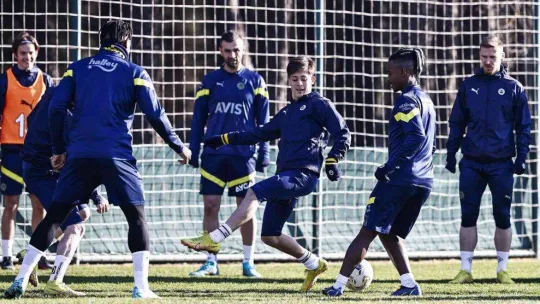 Fenerbahçe, Antalyaspor maçının hazırlıklarını tamamladı