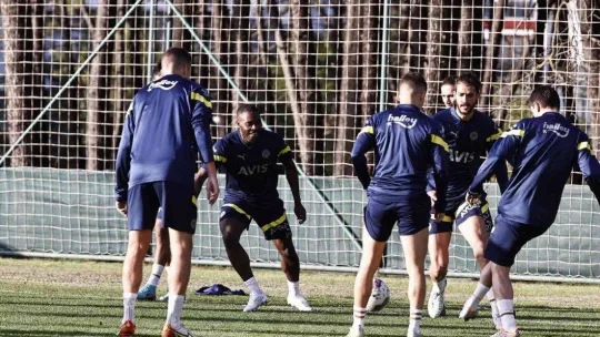 Fenerbahçe, Beşiktaş derbisi hazırlıklarına başladı