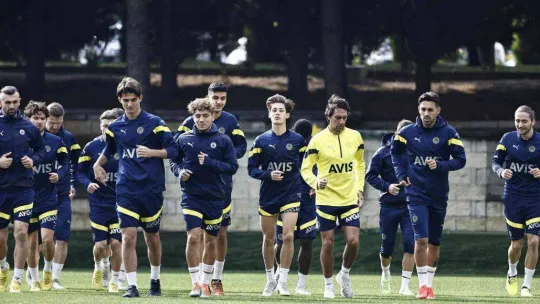 Fenerbahçe'de Başakşehir maçı hazırlıkları devam etti
