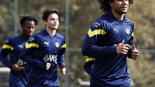 Fenerbahçe'de Başakşehir maçı hazırlıkları devam etti