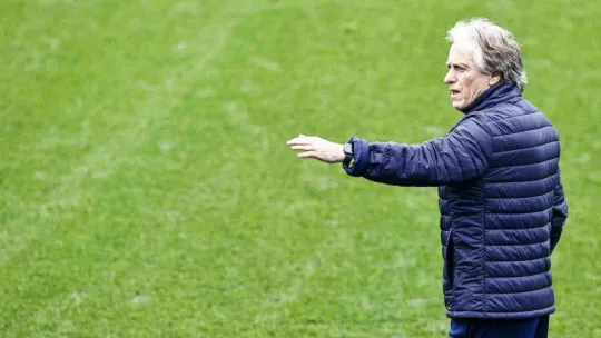 Fenerbahçe'de hazırlıklar sürüyor