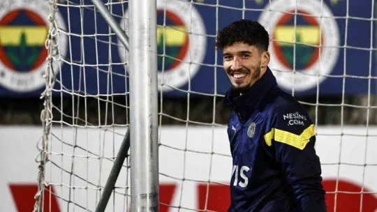Fenerbahçe'de Peres ve Henrique sevinci