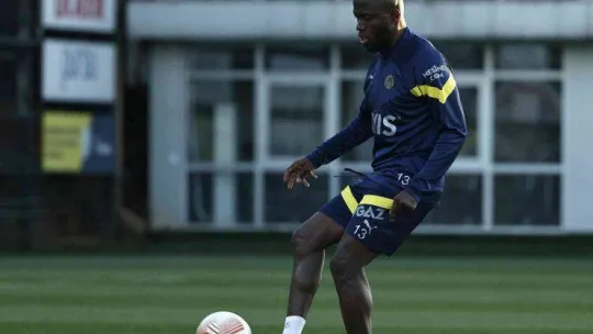 Fenerbahçe, Dinamo Kiev maçı hazırlıklarına başladı