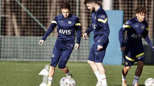 Fenerbahçe, İstanbulspor maçı hazırlıklarına başladı