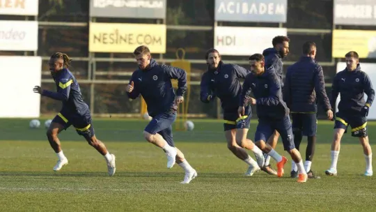 Fenerbahçe, Konyaspor maçı hazırlıklarını tamamladı