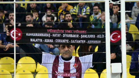 Fenerbahçe - Konyaspor maçına depremzede çocuklar misafir oldu