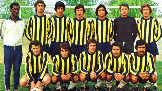 Fenerbahçe'nin eski futbolcusu Ziya Şengül hayatını kaybetti
