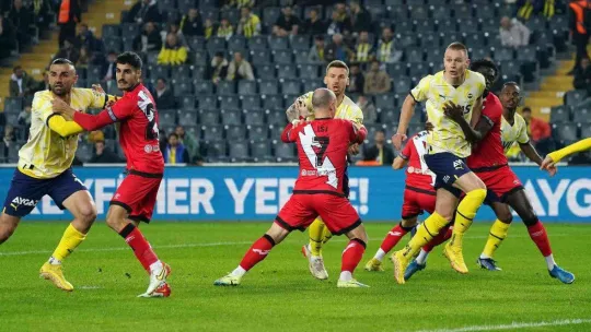 Fenerbahçe, Rayo Vallecano'yu 3-1 mağlup etti