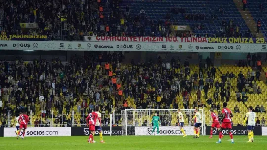 Fenerbahçe, Rayo Vallecano'yu 3-1 mağlup etti
