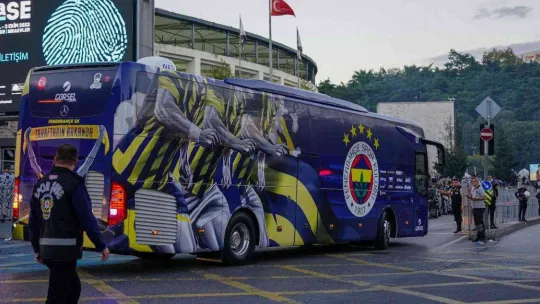 Fenerbahçe, Vodafone Park'a geldi