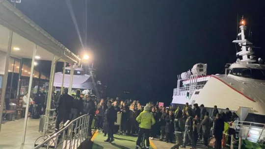 Feribotu kaçırdı,bomba ihbarı yaptı ortalığı ayağa kaldırdı