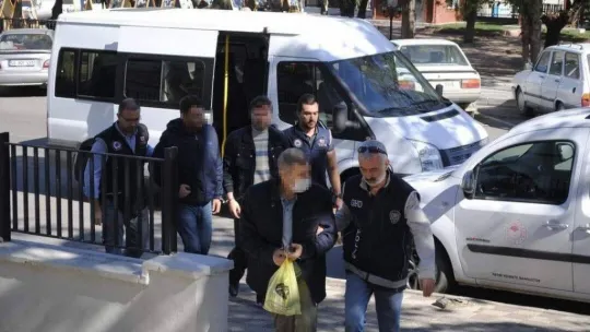 FETÖ'nün sözde Milli Eğitim sorumlusu Edirne'de yakalandı