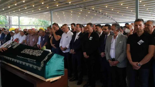 Fikret Orman'ın annesi Nuran Orman, son yolculuğuna uğurlandı