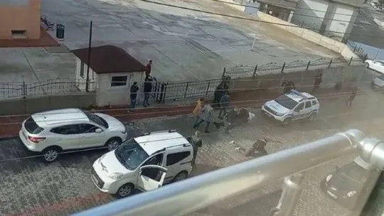 Fırat Yılmaz Çakıroğlu davasında müebbet hapis cezası aldı, adliyeden kaçarken böyle yakalandı