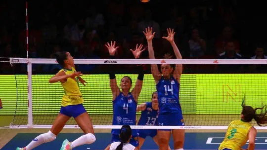 FIVB Kadınlar Milletler Ligi: Sırbistan: 1 - Brezilya: 3