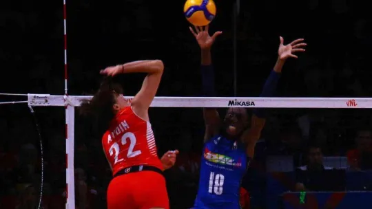 FIVB Kadınlar Milletler Ligi: Türkiye: 0 - İtalya: 3