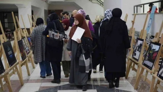 Fotoğrafçılık atölyesi mezunlarını verdi