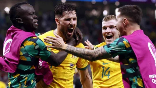 Fransa ve Avustralya, Dünya Kupası'nda son 16'ya kaldı