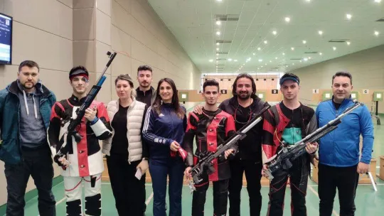 Furkan Esat Özdin Mersin'de 3'üncü oldu