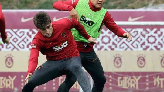 Galatasaray'da Icardi antrenmanı yarıda bıraktı