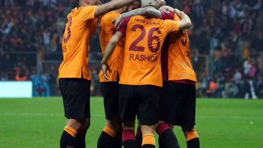 Galatasaray evinde Beşiktaş'a 6 maçtır yenilmiyor