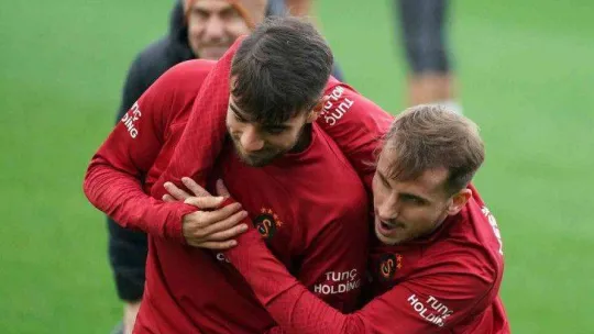 Galatasaray hazırlıklarına devam etti
