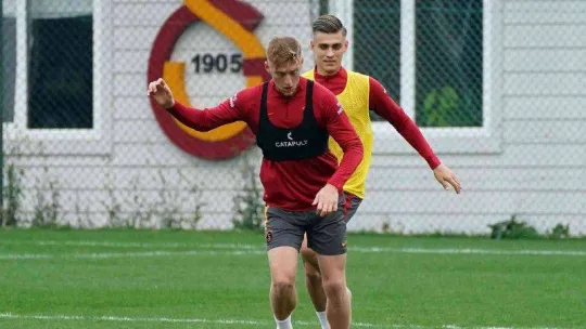 Galatasaray hazırlıklarına devam etti