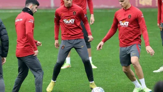 Galatasaray hazırlıklarını sürdürdü