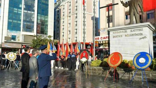 Gazi Mustafa Kemal Atatürk Esenyurt'ta anıldı