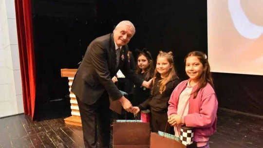 Gazi Mustafa Kemal Atatürk törenler ile anıldı