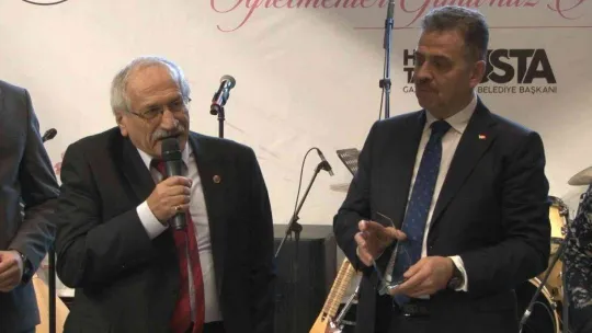 Gaziosmanpaşa'da öğretmenler yemekte buluştu