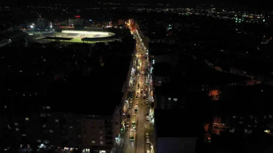 Gebze'nin 6 caddesi ışıl ışıl oldu