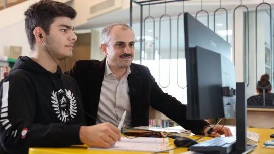 Geçen ay hizmete açılan Akse Kitap Kahve'yi 4 bin kişi ziyaret etti