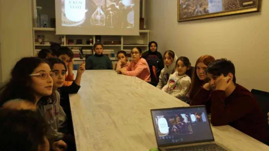 Geleceğin bilim insanları Esenler'de yetişiyor