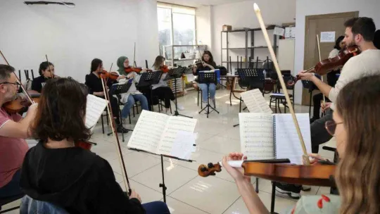 Geleceğin sanatçıları KO-MEK'te yetişiyor