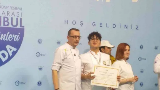 Geleceğin şefleri İstanbul'dan 3'ü altın 5 madalya ile döndü