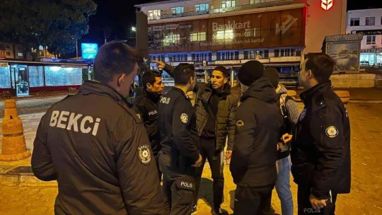 Gelibolu'da 35 kaçak göçmen yakalandı