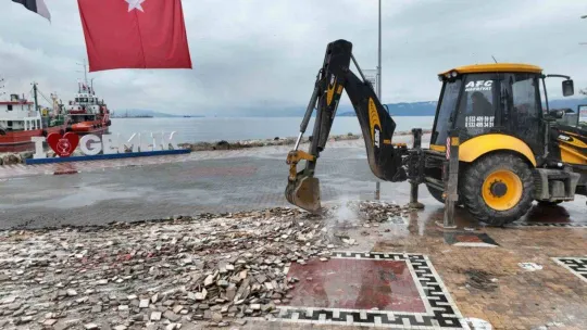 Gemlik meydanına estetik dokunuş