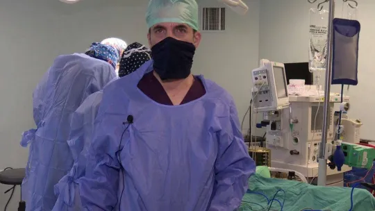 Gırtlağı alındı, sağlığına kavuştu