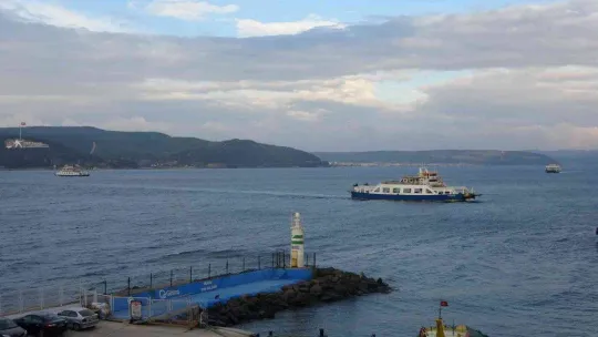 Gökçeada ve Bozcaada ilçelerine yapılması planlanan bazı feribot seferleri iptal edildi