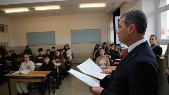 Gölbaşı Belediyesi'nden öğrencilere 'Yapay Zeka Destekli Lise Ve Üniversiteye Hazırlık Sistemi' desteği